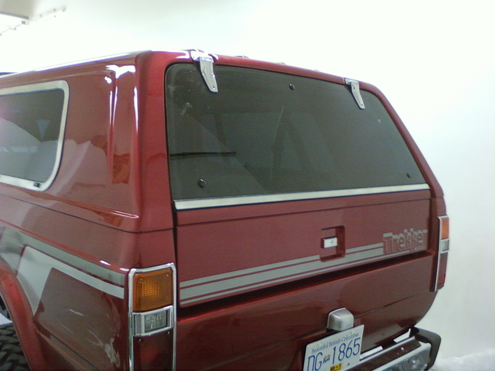 1981-1983 Trekker Rear Hatch – ToyotaFiberglass