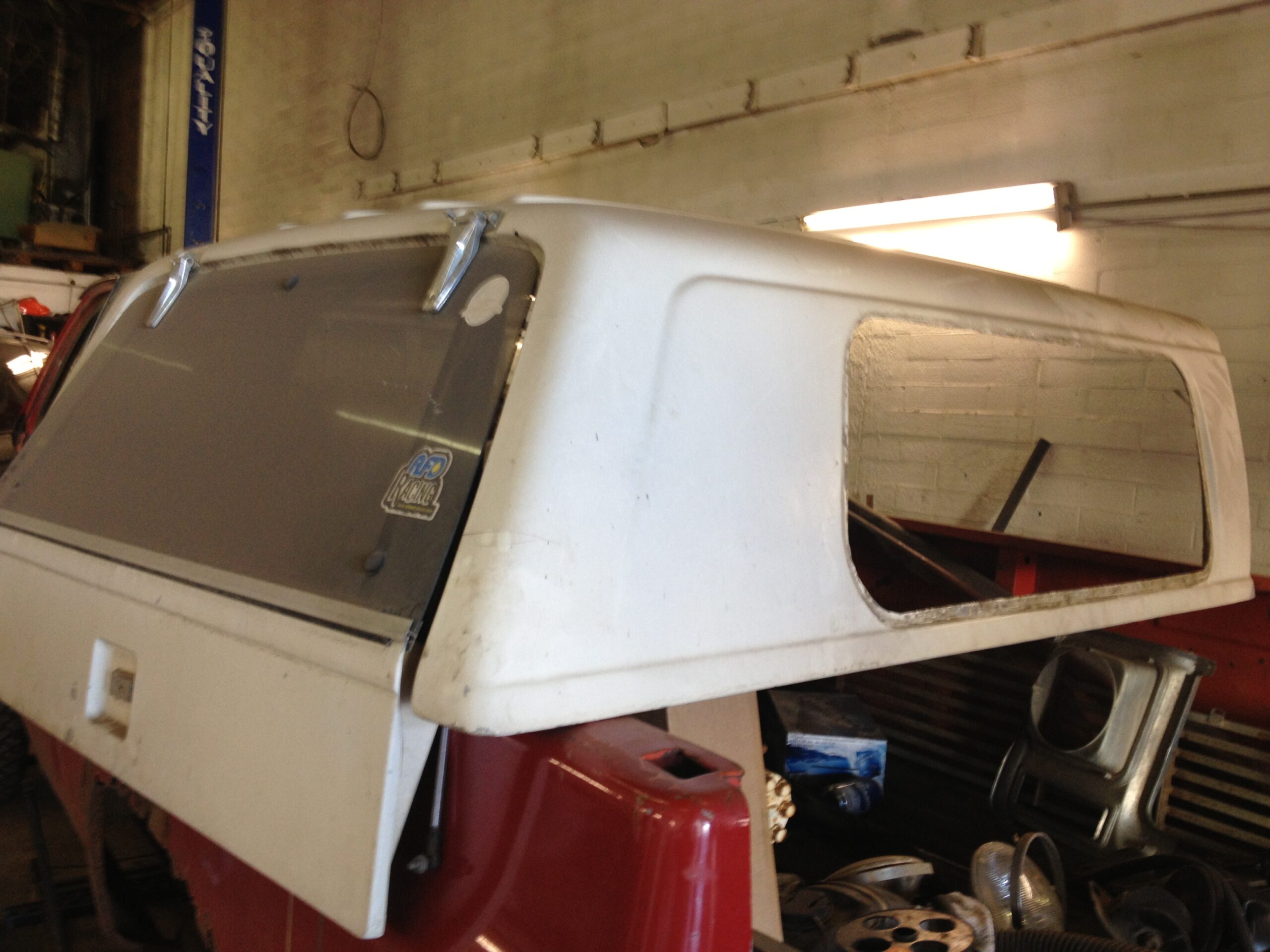 1981-1983 Trekker Rear Hatch – ToyotaFiberglass